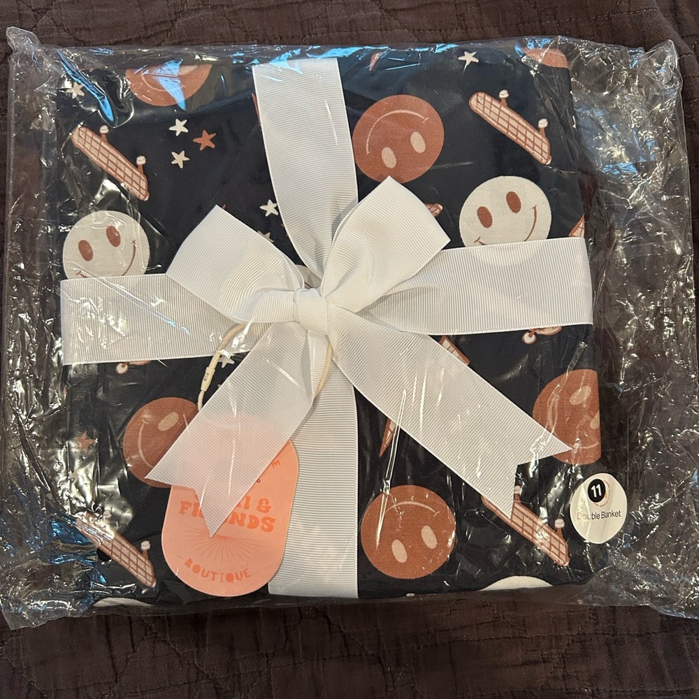 Smiley Face Black and Brown Bamboo Blanket